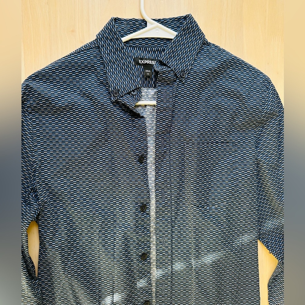 Express Black and White Dress Shirt | Fitted